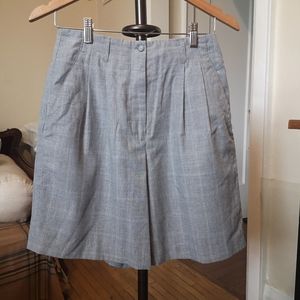 3/$20 Izod Gray shorts